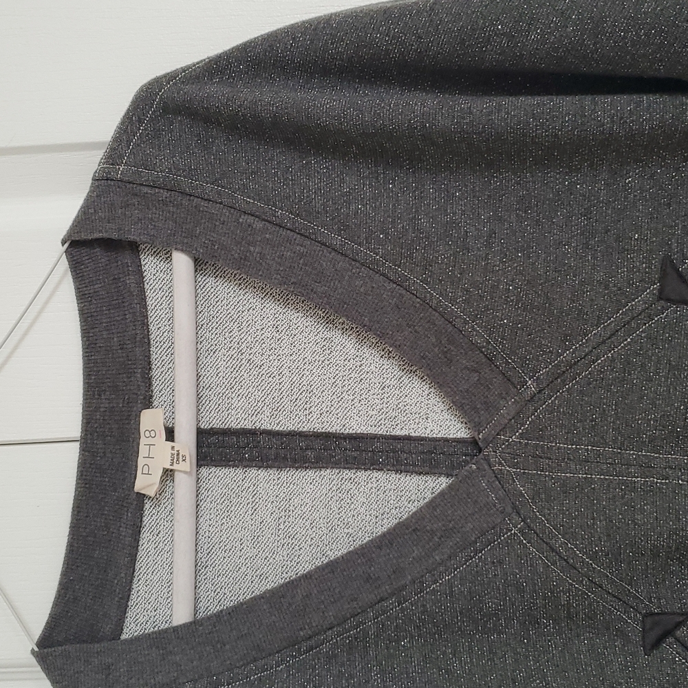 PH8 Cropped Sweater - Picture 2 of 5